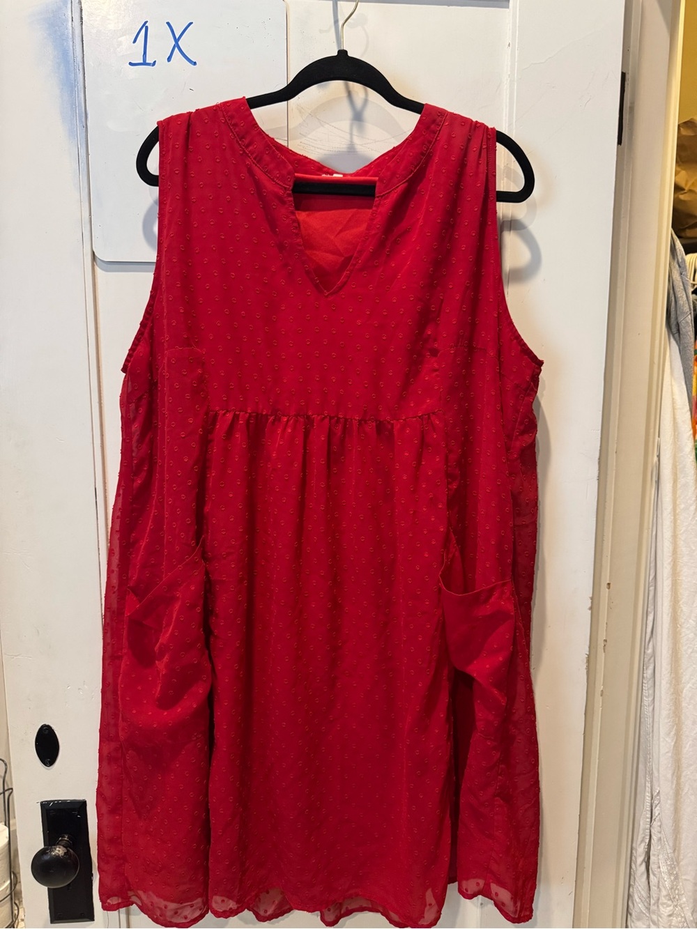 JODIFL Red Sleeveless V-Neck Dress with Pockets